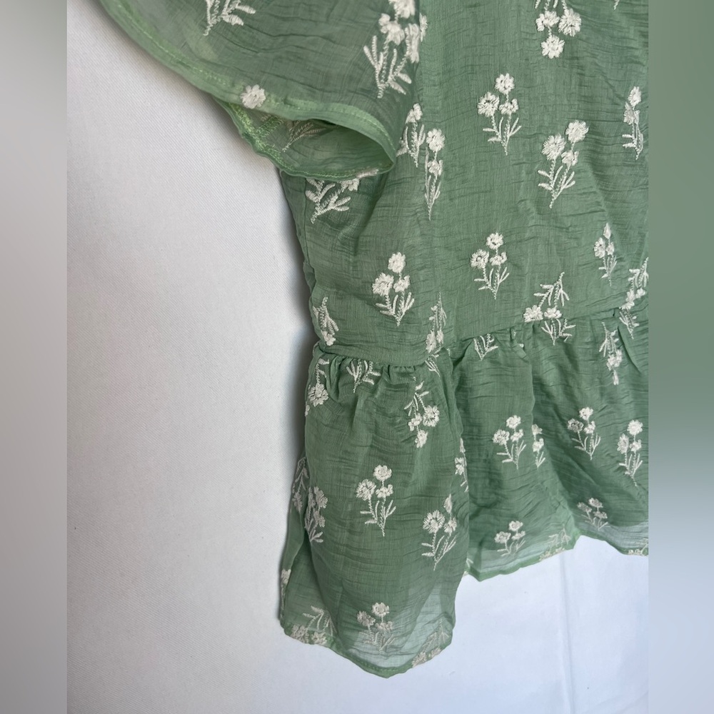 Polagram Sage Floral Blouse NWT 1XL - Picture 4 of 10